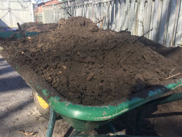 Residential Dirt Delivery in Nokomis