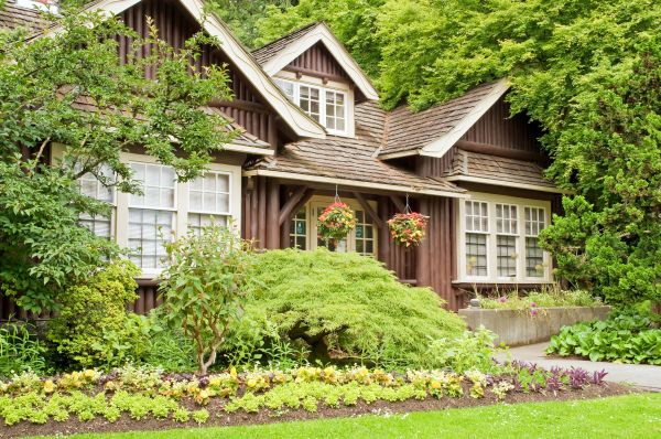 Log Home Landscaping in Nokomis